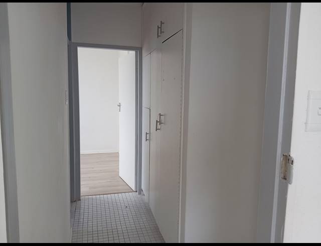 2 bed property to rent in MILNERTON